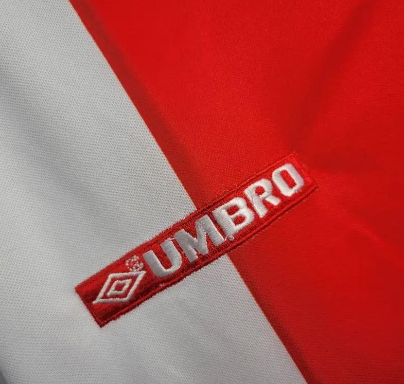 Ajax Retro 98/99