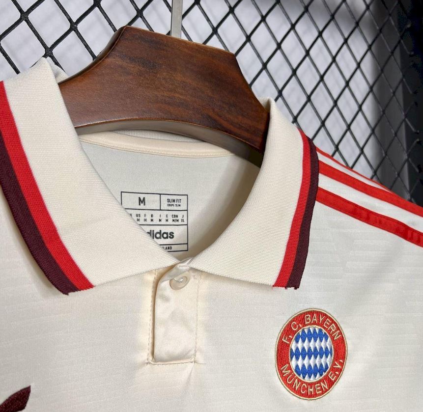 Bayern Visitante 24/25