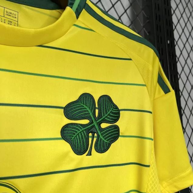 Celtic Visitante 24/25