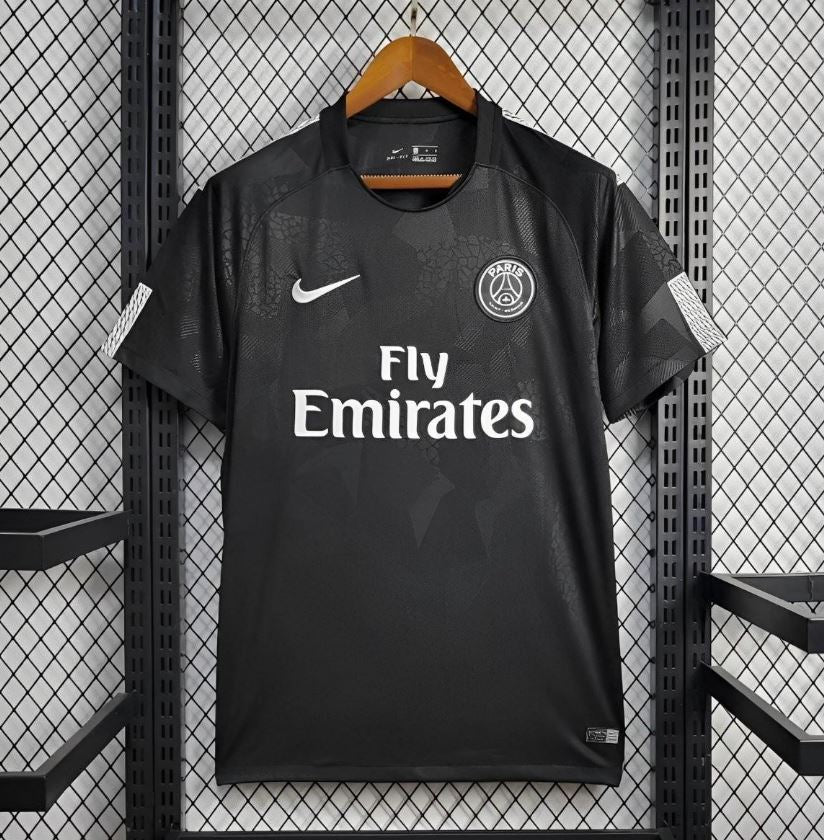 Paris Saint-Germain Retro Preta 17/18